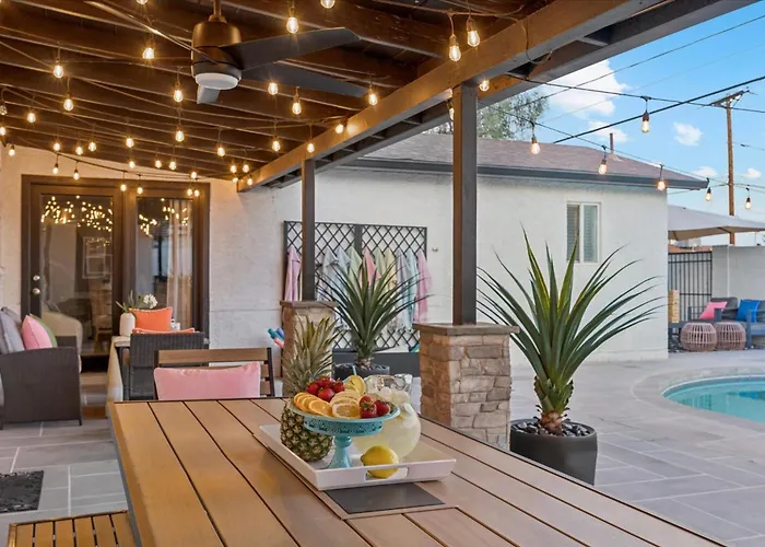 Cactus Bloom - Spacious 5br Near Old Town With Private Pool