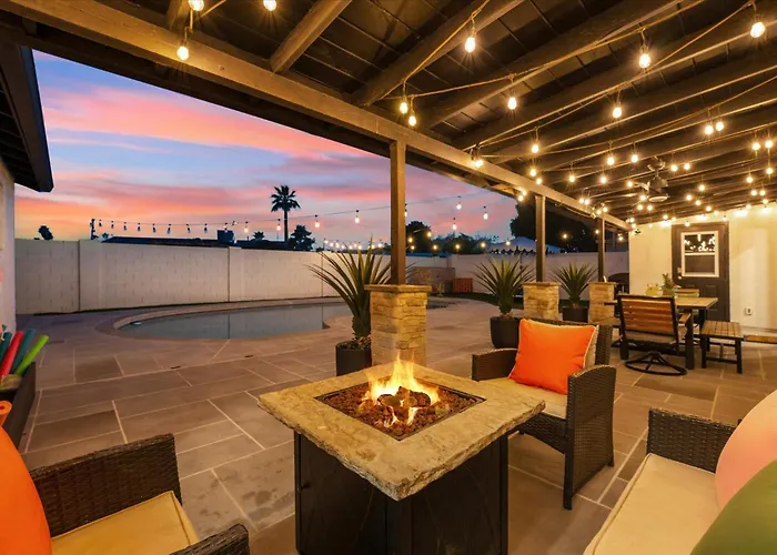 Ferienhaus Cactus Bloom - Spacious 5br Near Old Town With Private Pool