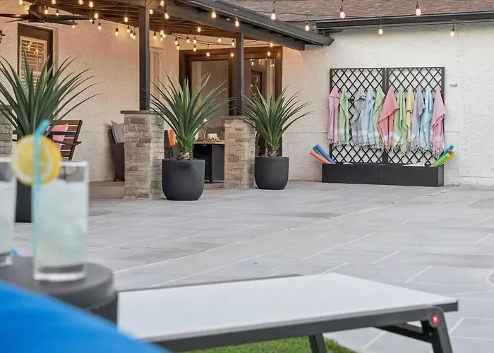 Cactus Bloom - Spacious 5br Near Old Town With Private Pool Ferienhaus Scottsdale