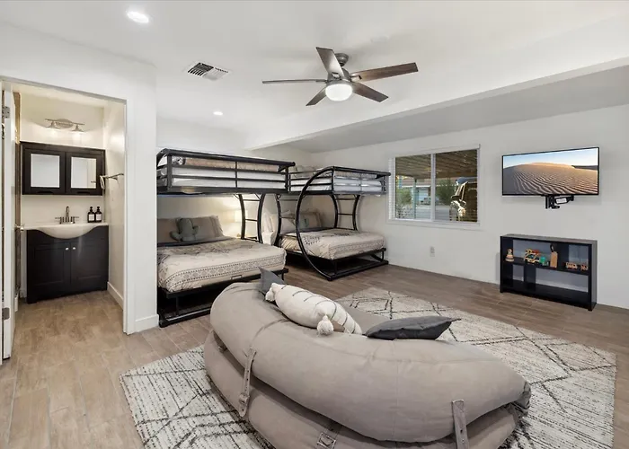 Ferienhaus Cactus Bloom - Spacious 5br Near Old Town With Private Pool Scottsdale